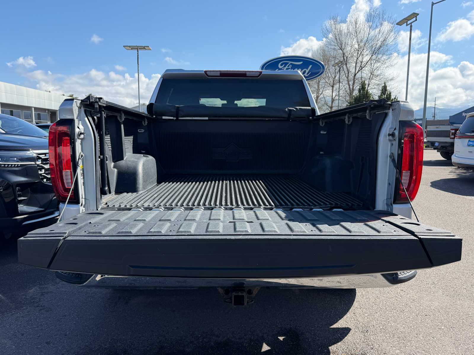 Thumbnail: 2019 GMC Sierra 1500 - 9