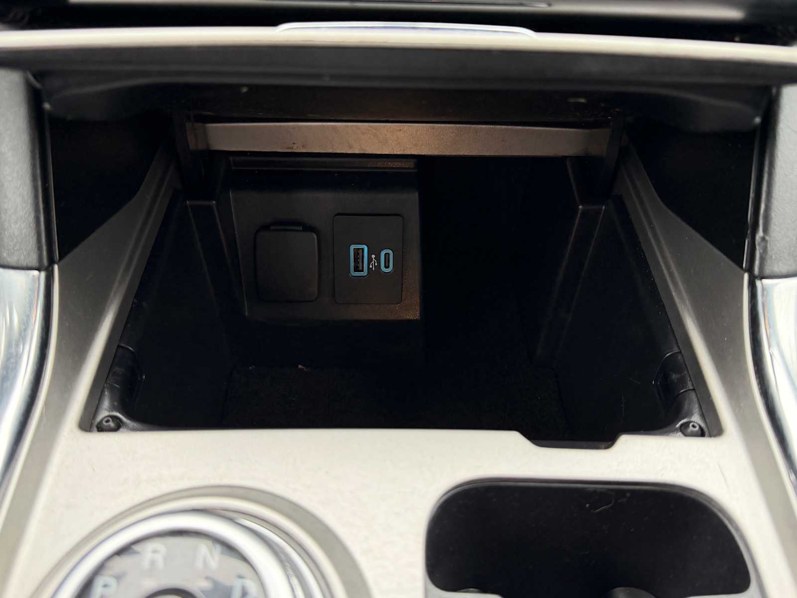 Thumbnail: 2021 Ford Explorer - 20