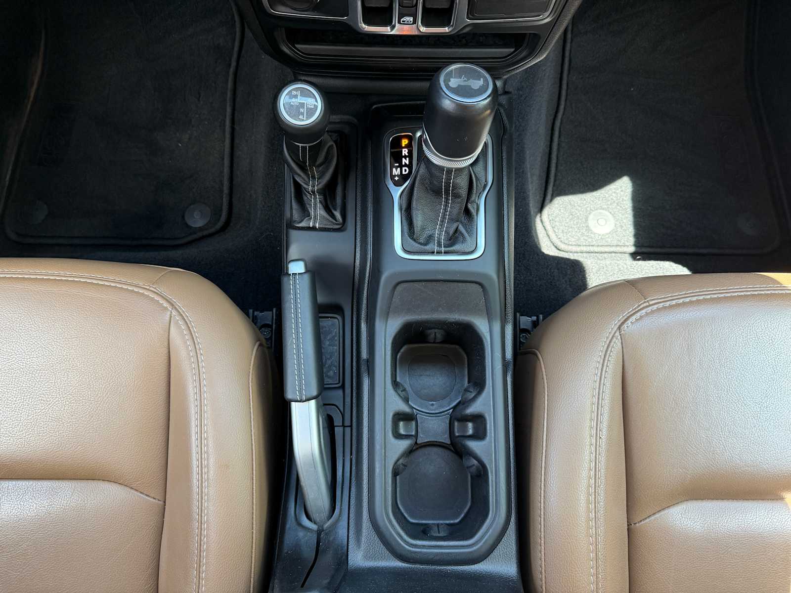 2021 Jeep Wrangler Unlimited Sahara 18