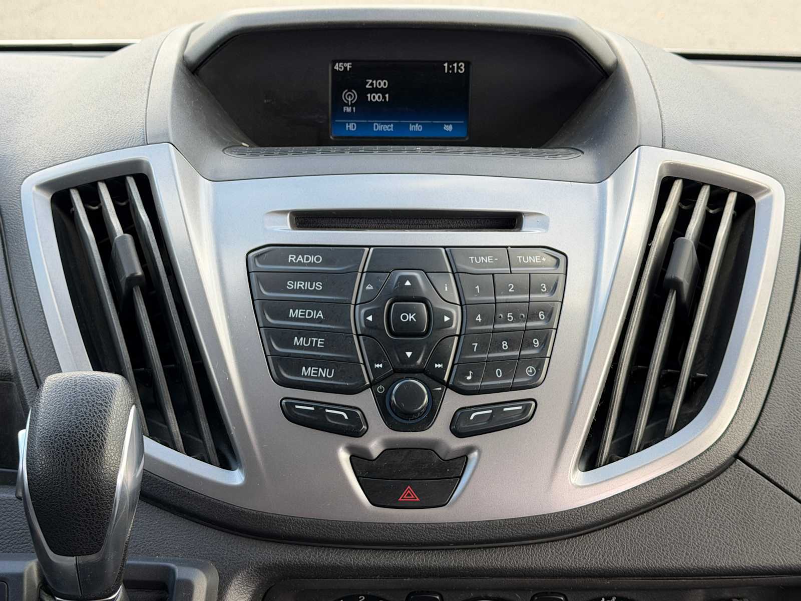 Thumbnail: 2018 Ford Transit Series - 19