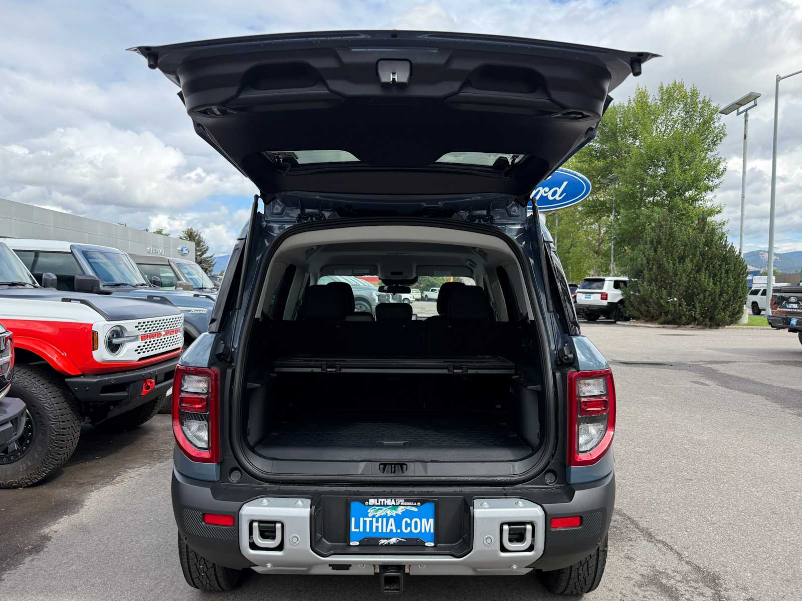 Thumbnail: 2025 Ford Bronco Sport - 10