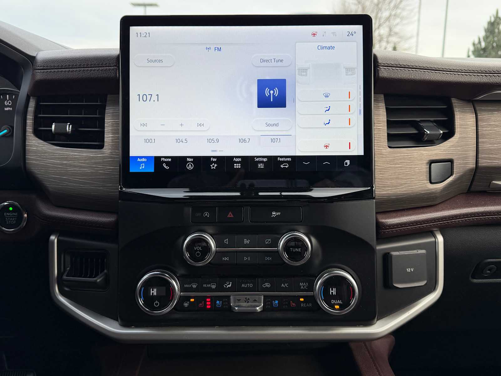 Thumbnail: 2023 Ford Expedition - 16