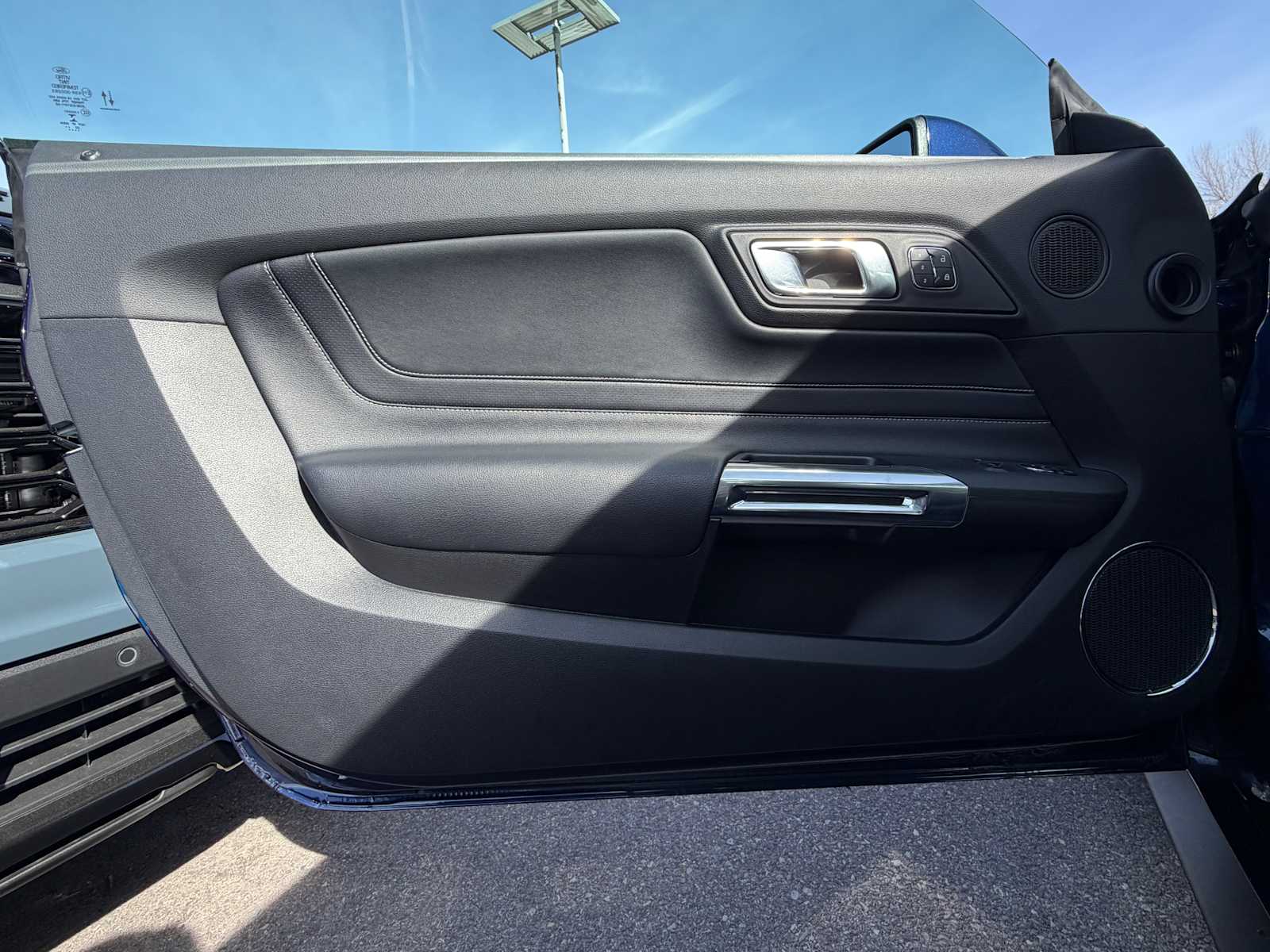 Thumbnail: 2020 Ford Mustang - 11