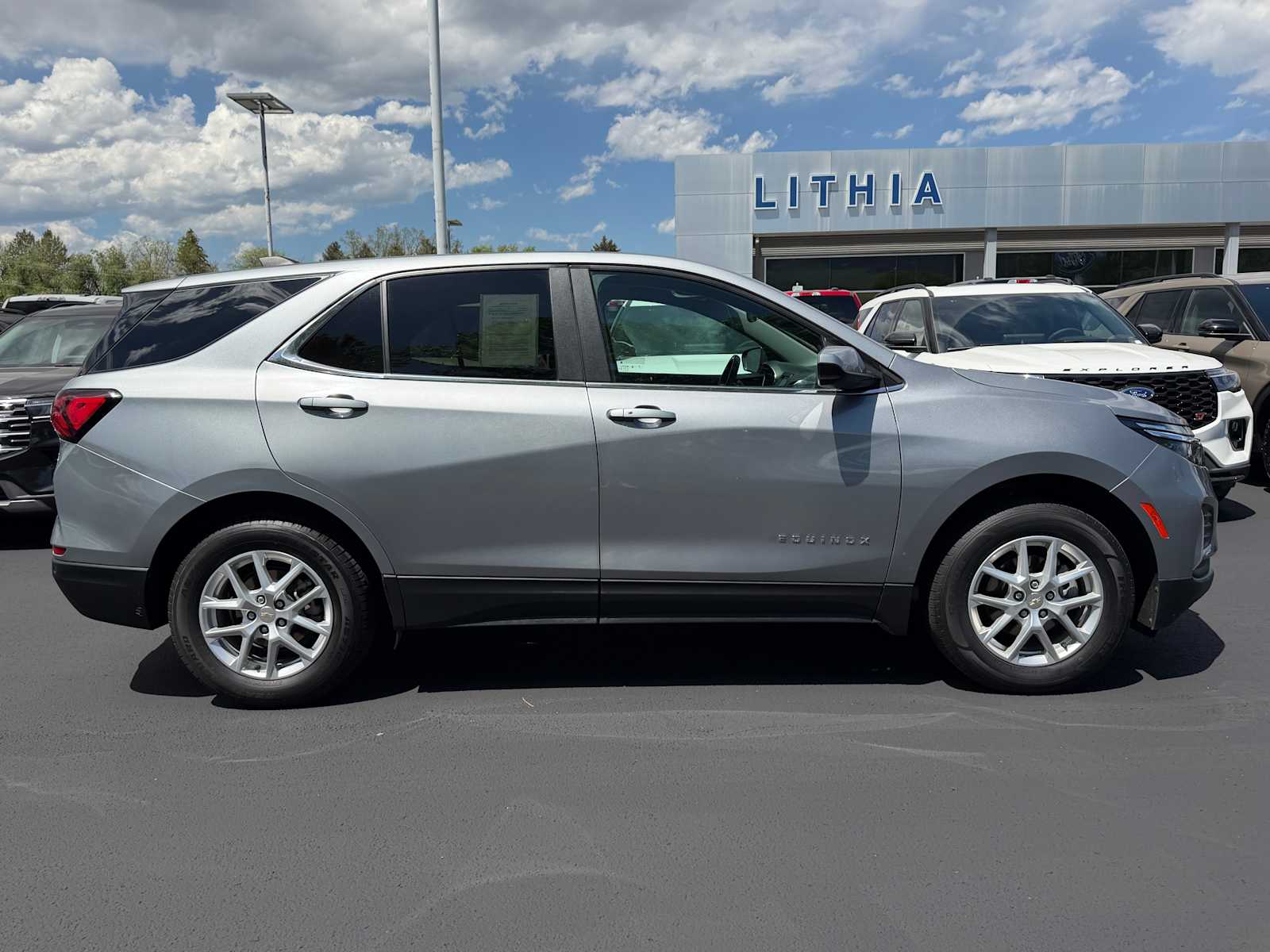 Thumbnail: 2024 Chevrolet Equinox - 6