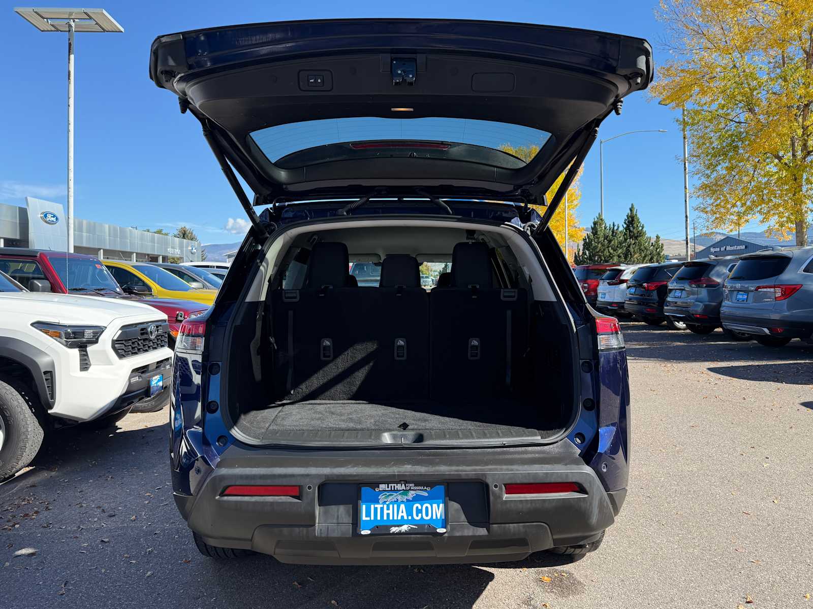 Thumbnail: 2025 Nissan Pathfinder - 9