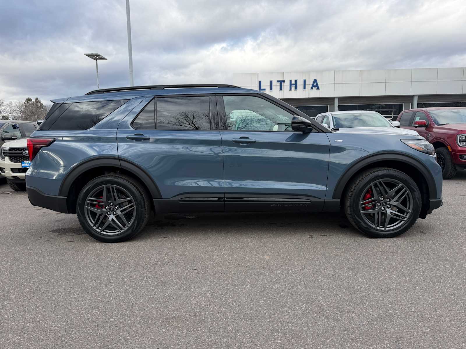 Thumbnail: 2026 Ford Explorer - 6