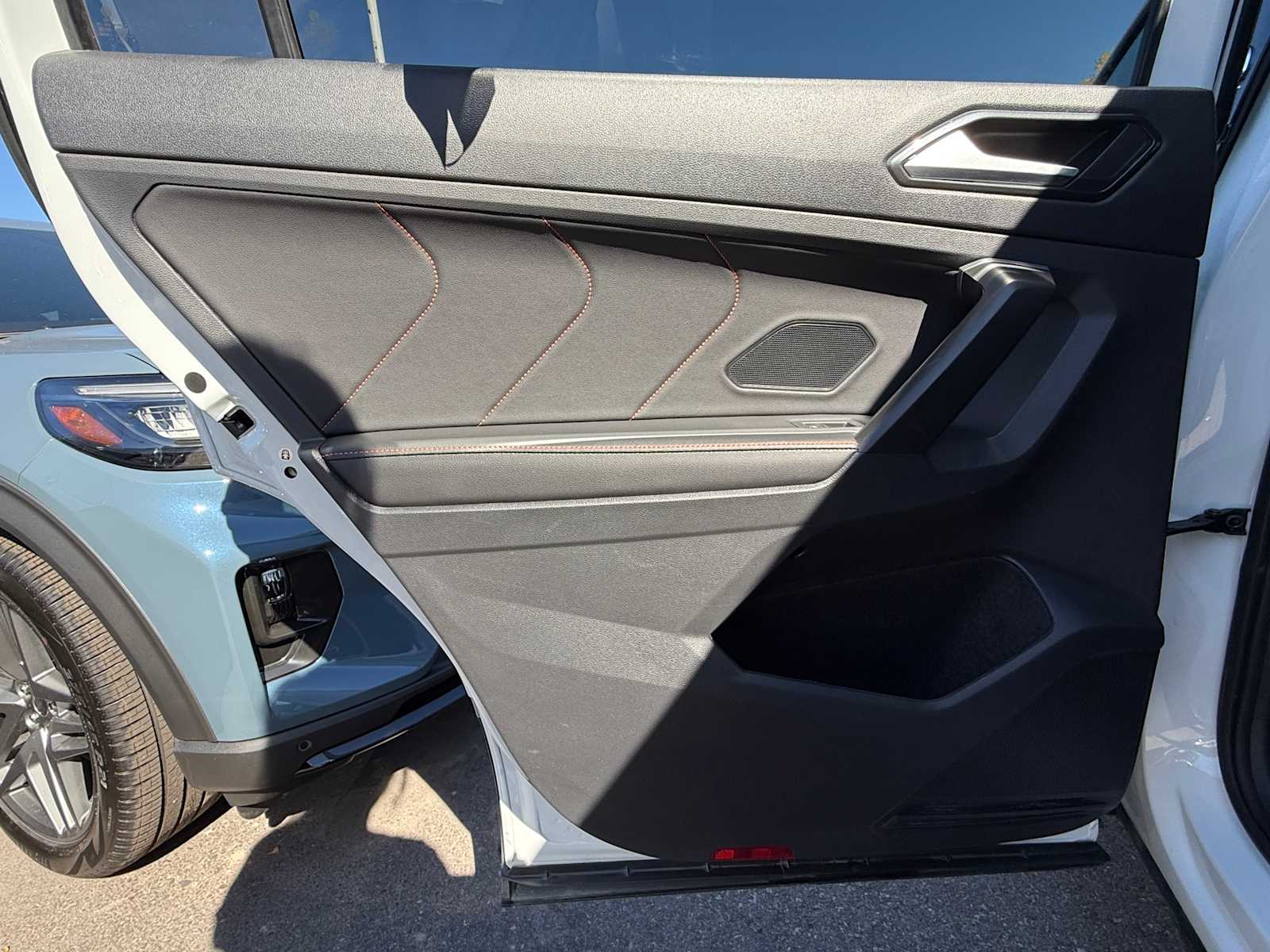 Thumbnail: 2024 Volkswagen Tiguan - 22