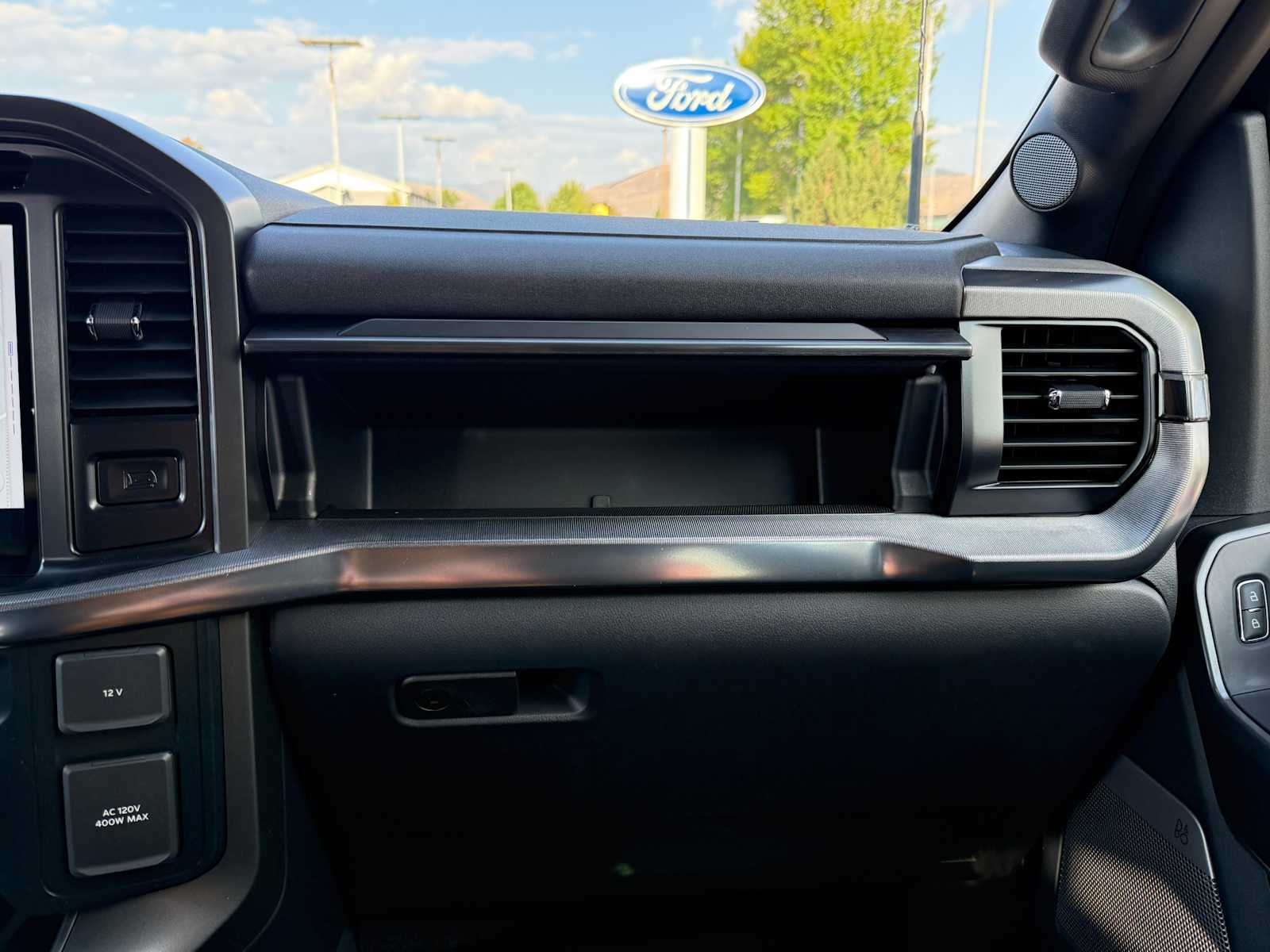 Thumbnail: 2025 Ford F-150 - 27