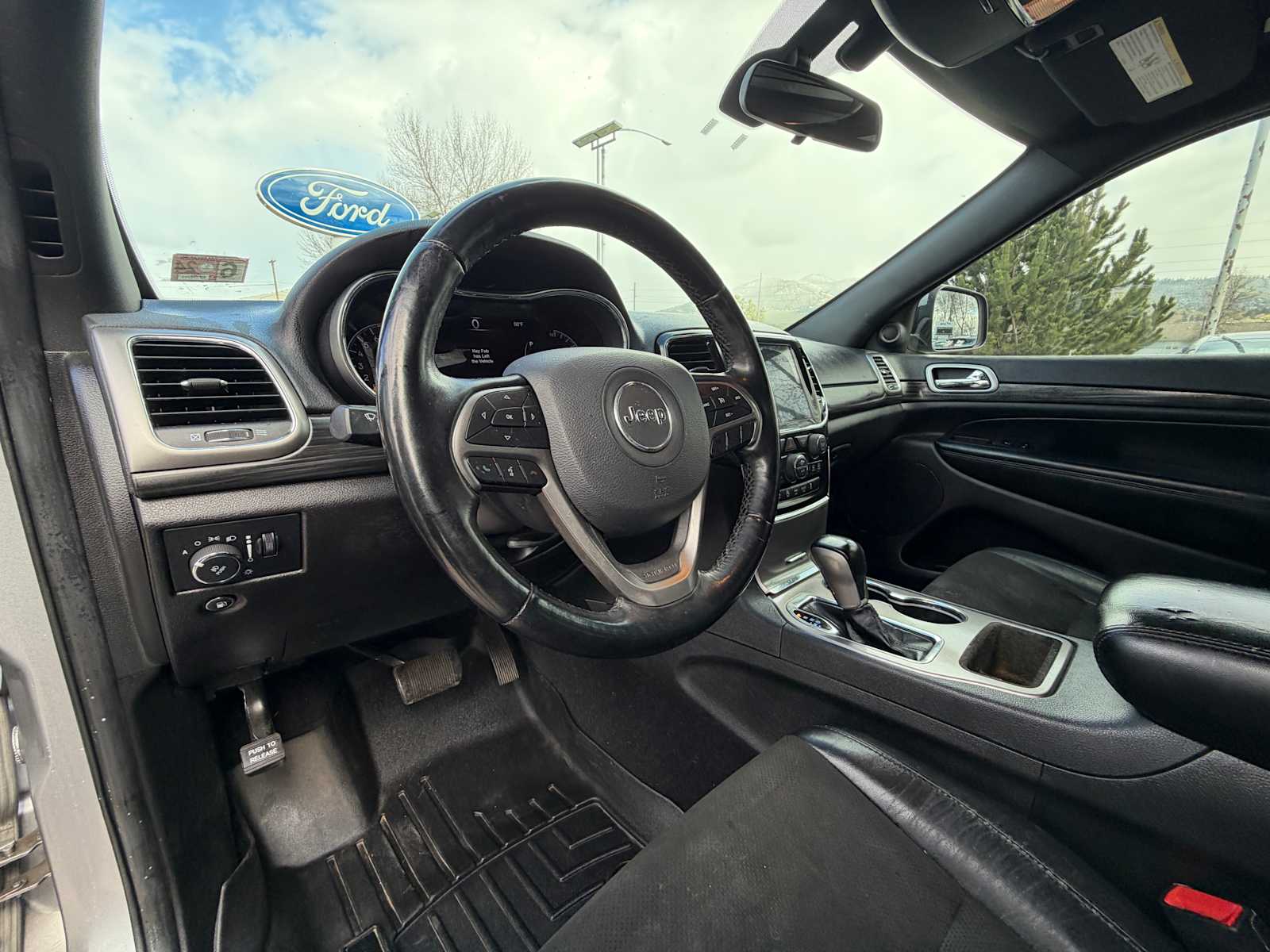 Thumbnail: 2021 Jeep Grand Cherokee - 13