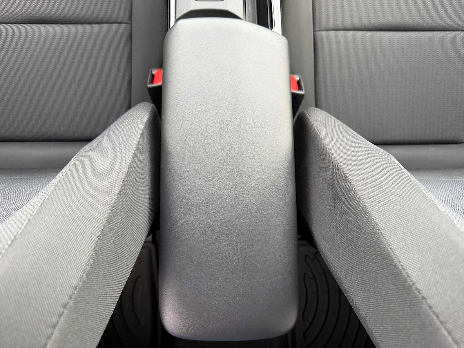 Thumbnail: 2025 Toyota Prius - 20