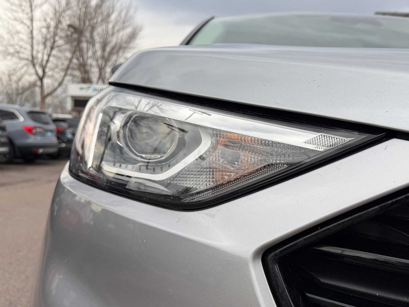 2023 Ford Edge SE photo 2