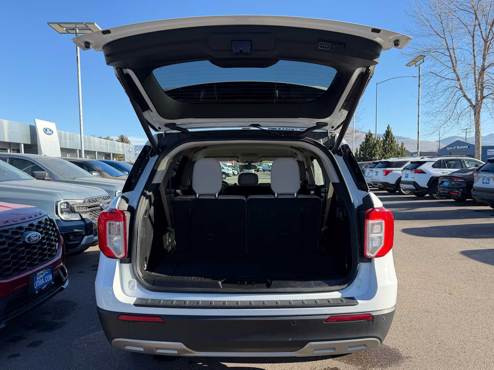 Thumbnail: 2024 Ford Explorer - 9