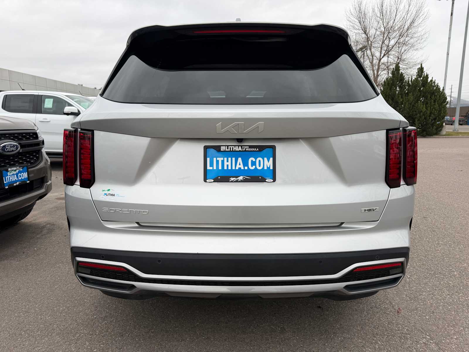 Thumbnail: 2023 Kia Sorento - 8