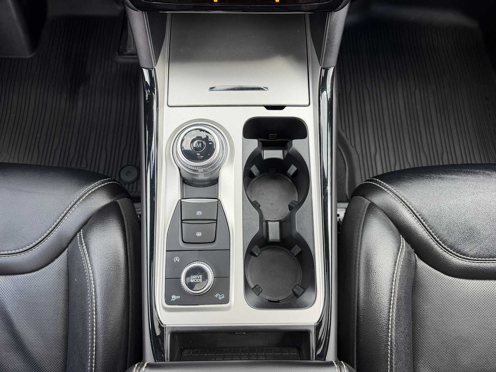 Thumbnail: 2024 Ford Explorer - 22