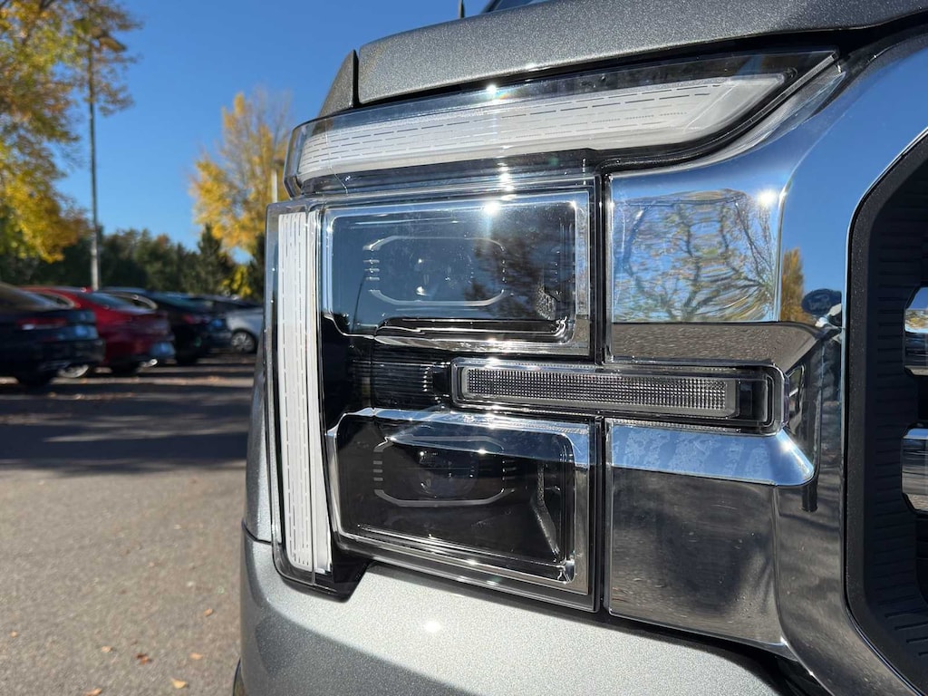 New 2025 Ford F-150 Lariat Truck SuperCrew Cab