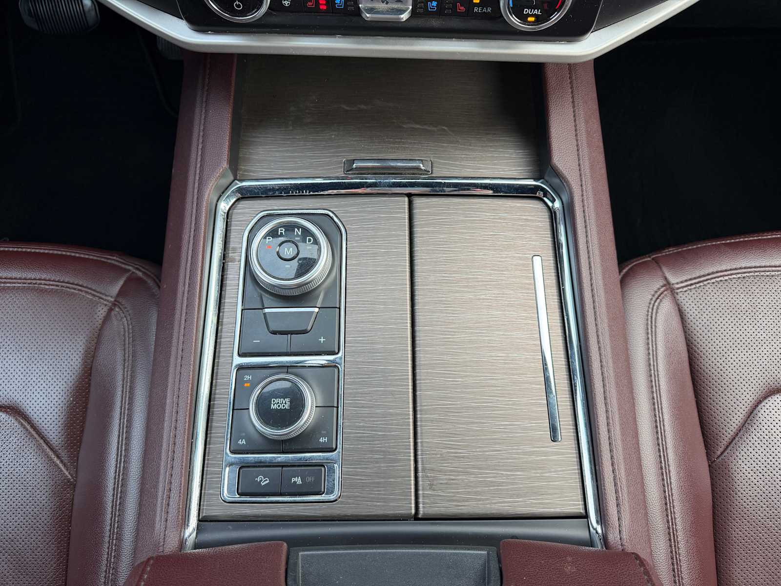 Thumbnail: 2023 Ford Expedition - 19