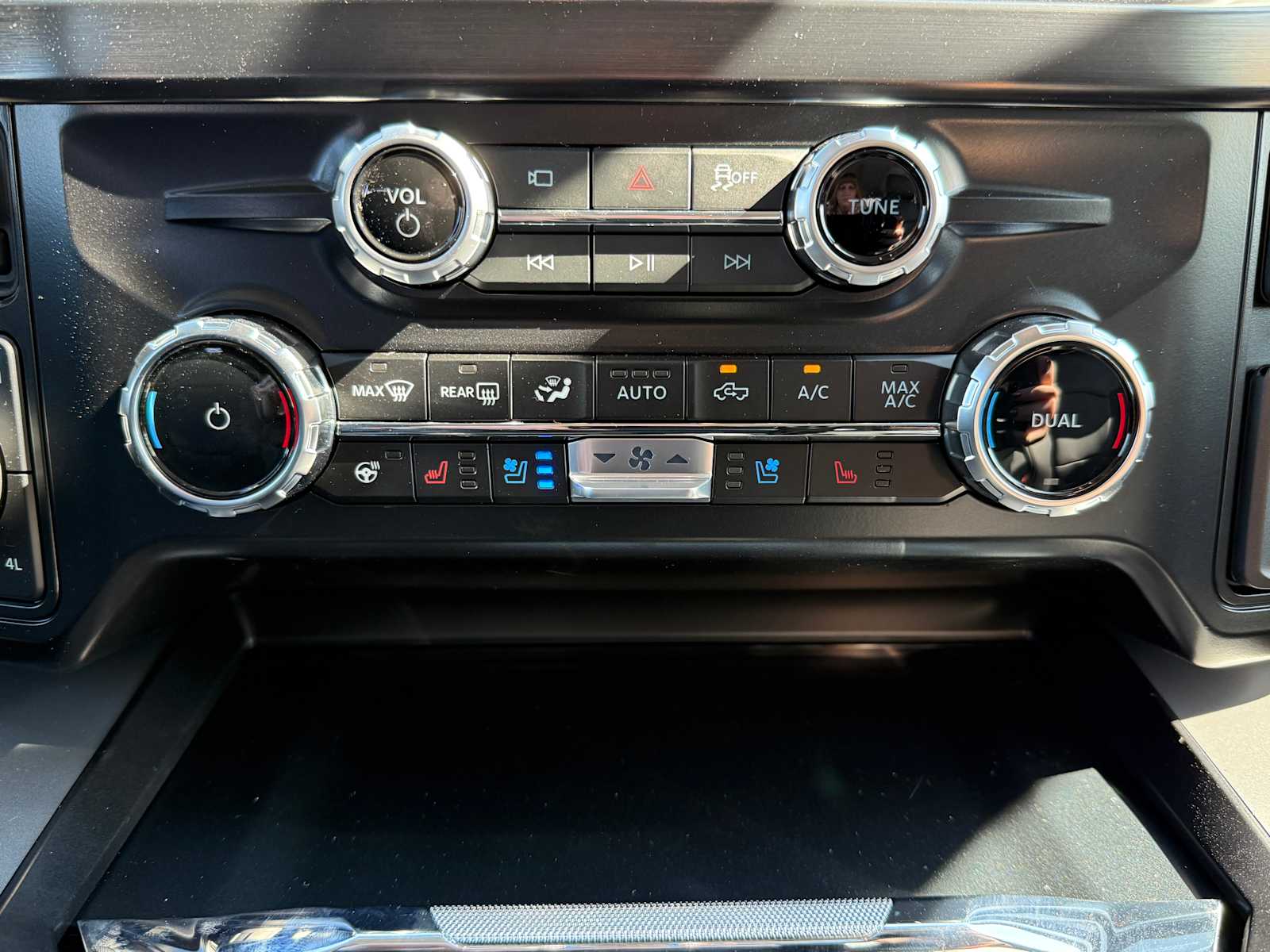 Thumbnail: 2026 Ford F-350 - 18