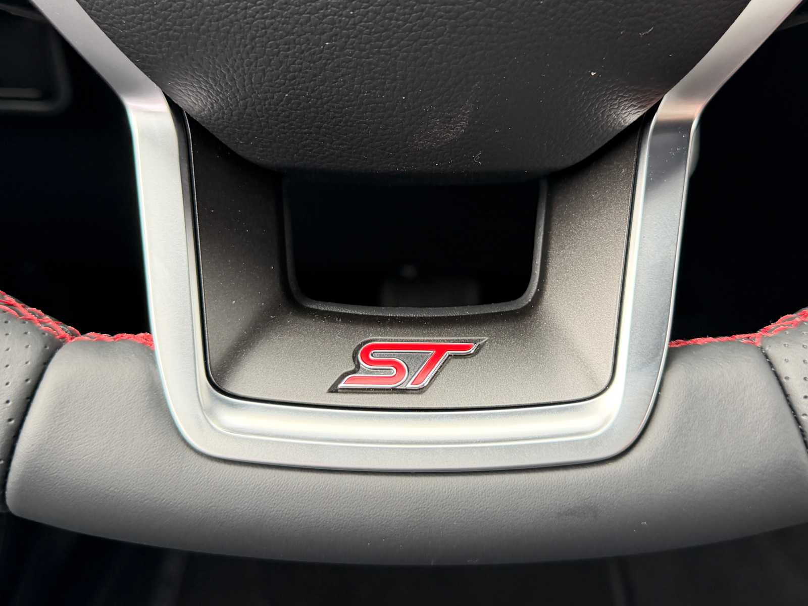 Thumbnail: 2026 Ford Explorer - 15