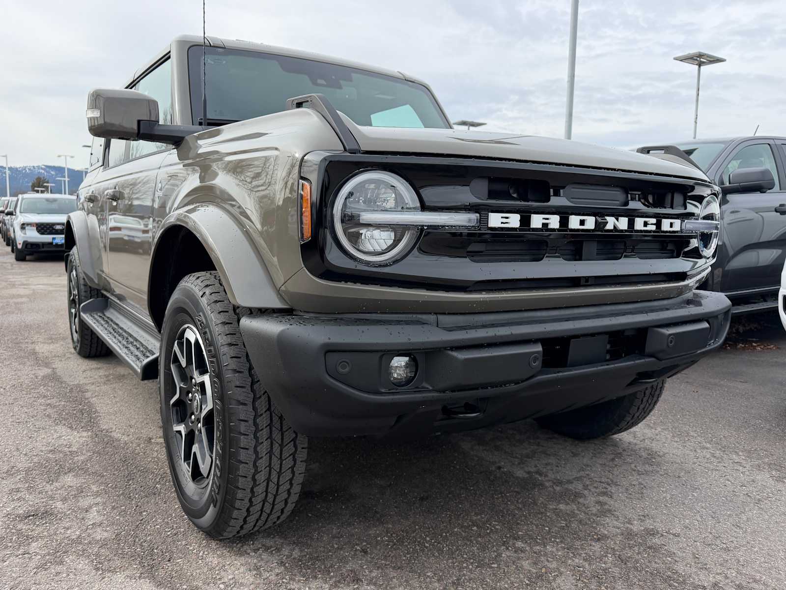Thumbnail: 2025 Ford Bronco - 4