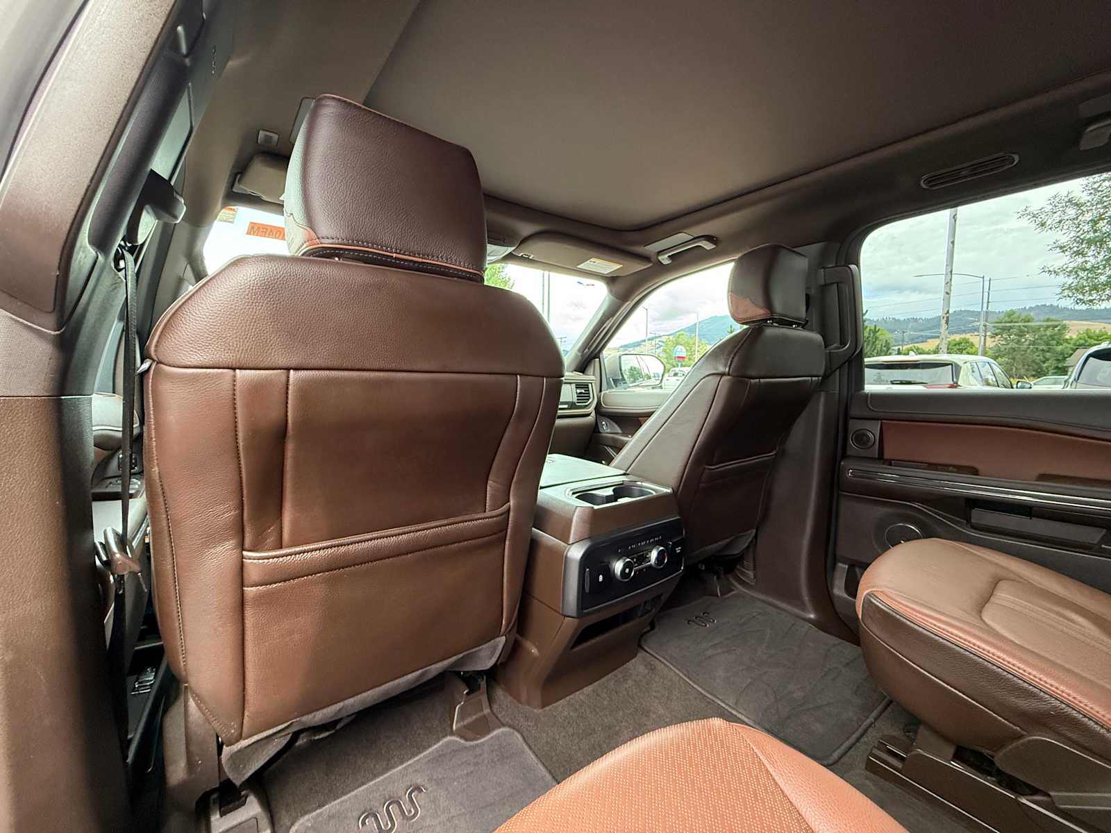 Thumbnail: 2024 Ford Expedition MAX - 28