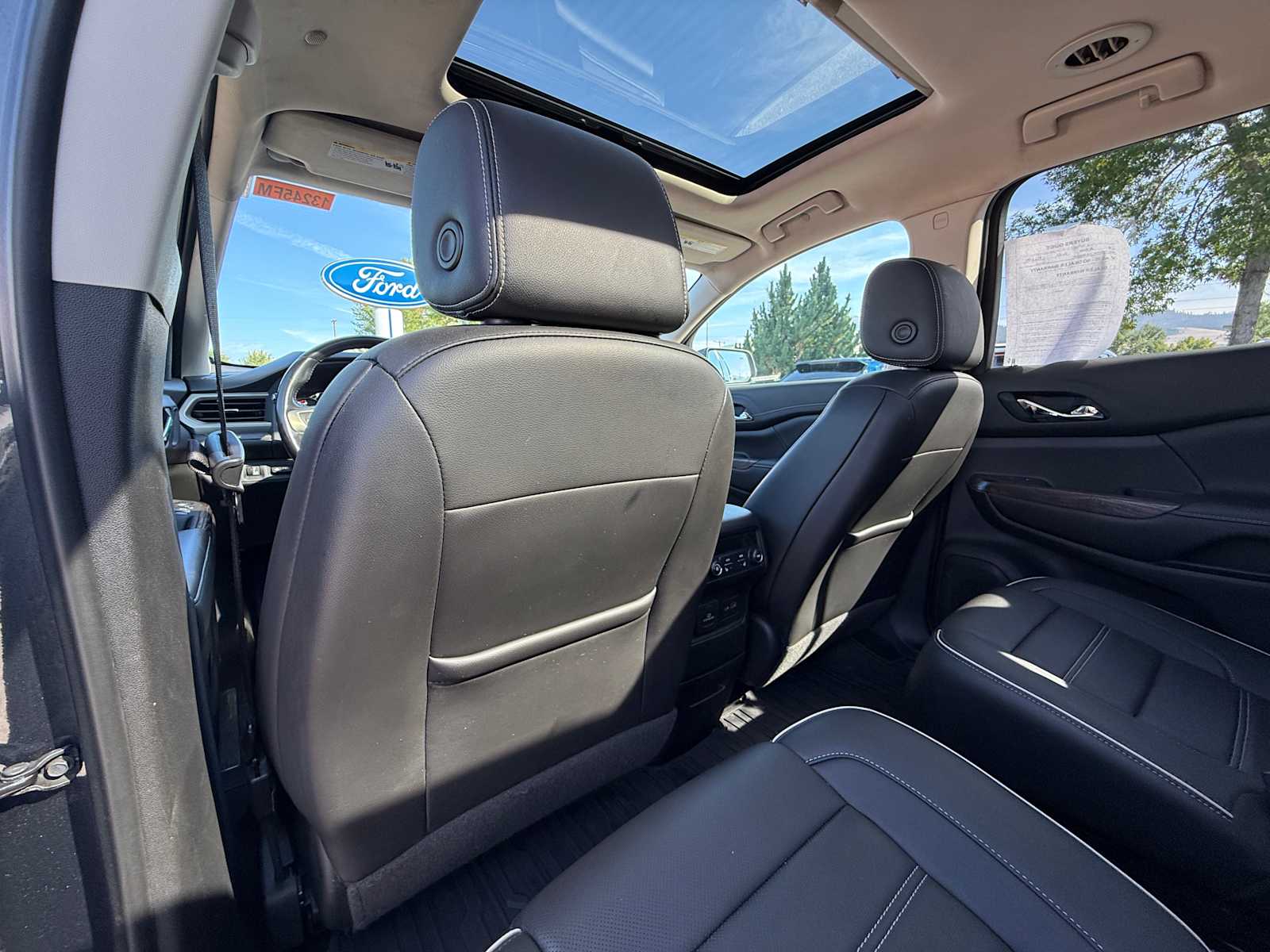 Thumbnail: 2021 GMC Acadia - 24