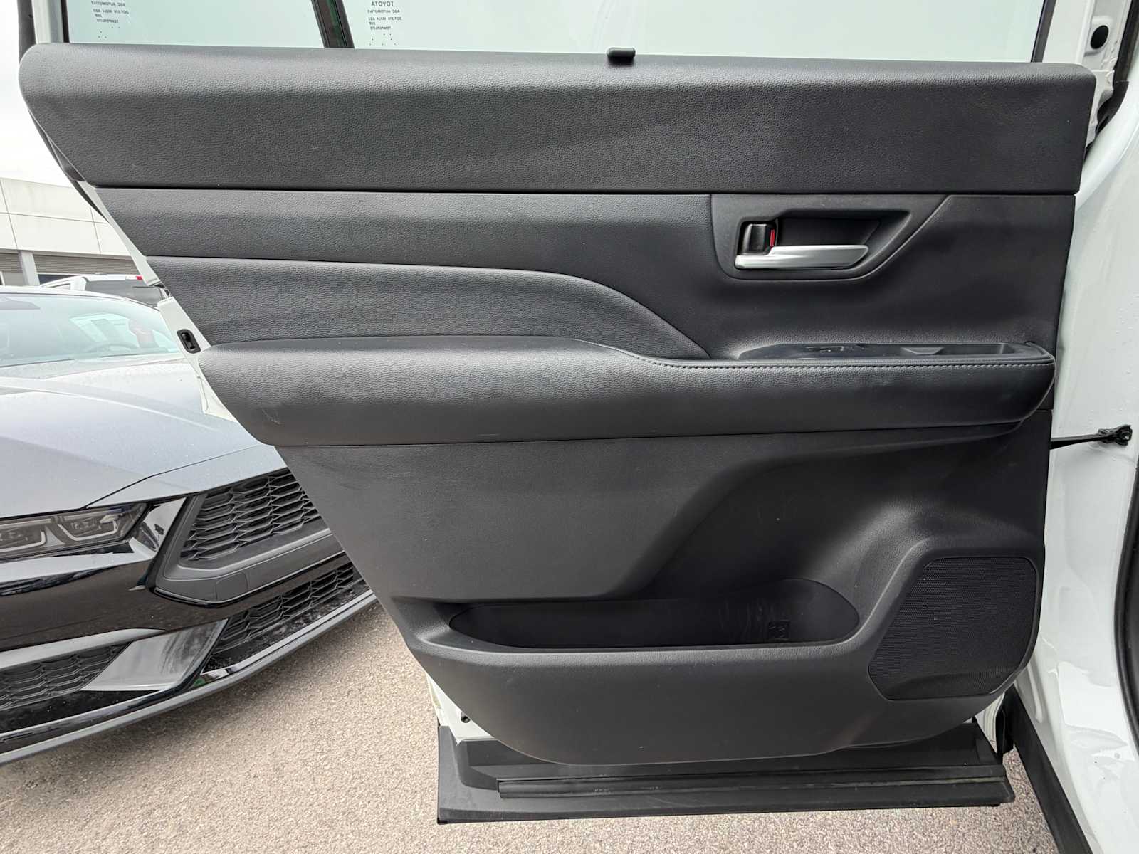 Thumbnail: 2024 Toyota Grand Highlander - 22