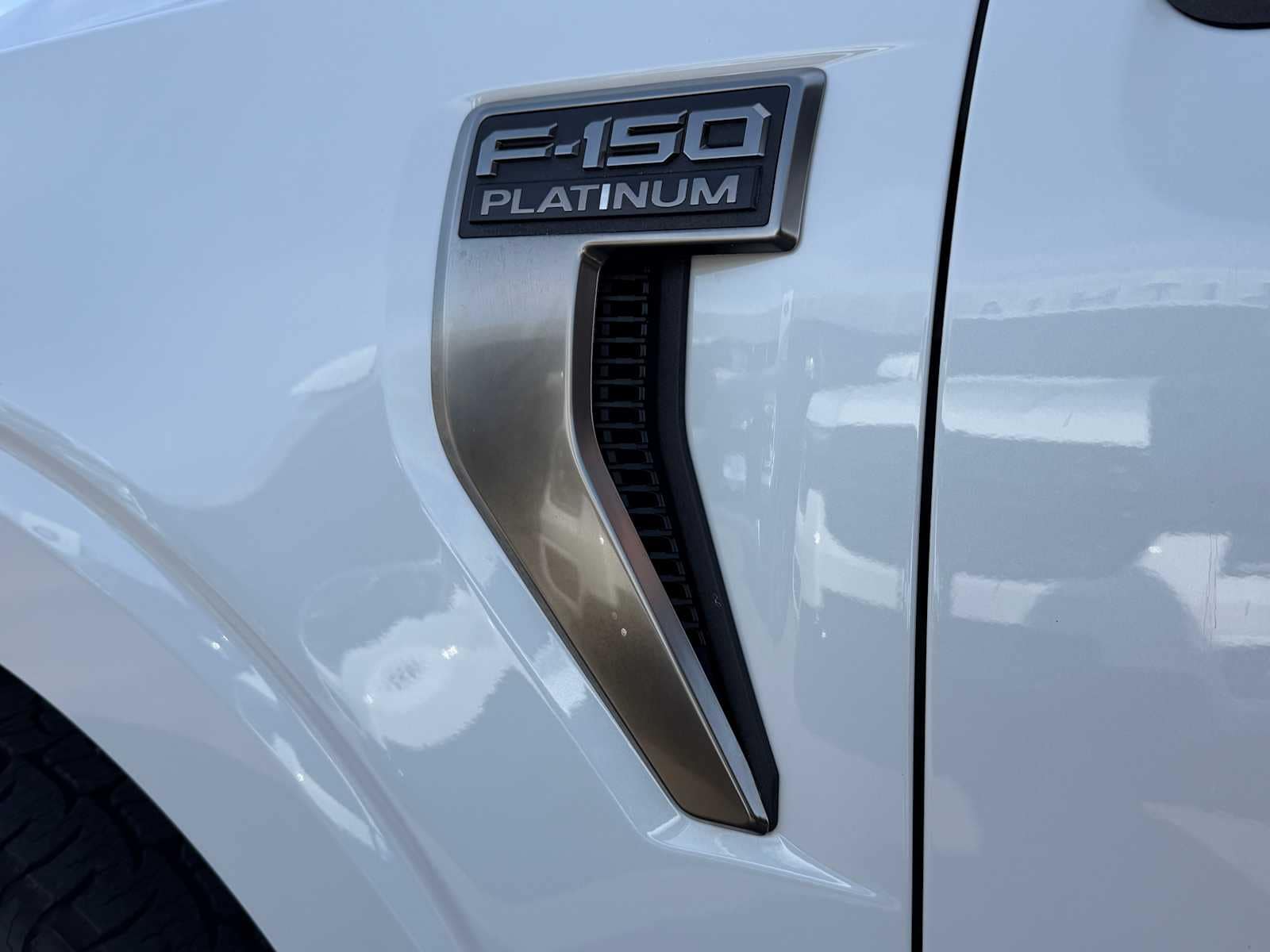 Thumbnail: 2023 Ford F-150 - 37