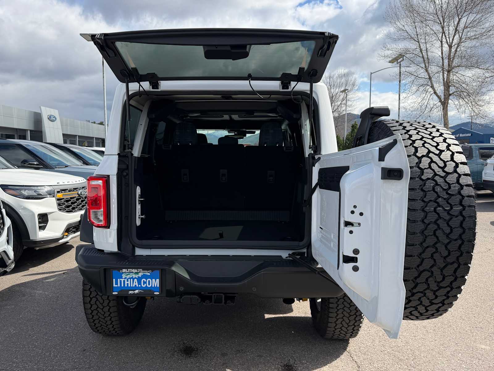 Thumbnail: 2026 Ford Bronco - 9