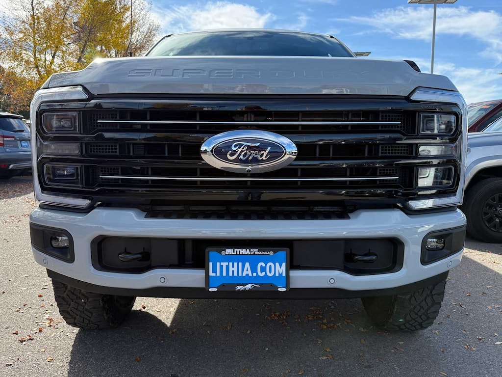 New 2026 Ford F-350 Platinum Truck Crew Cab