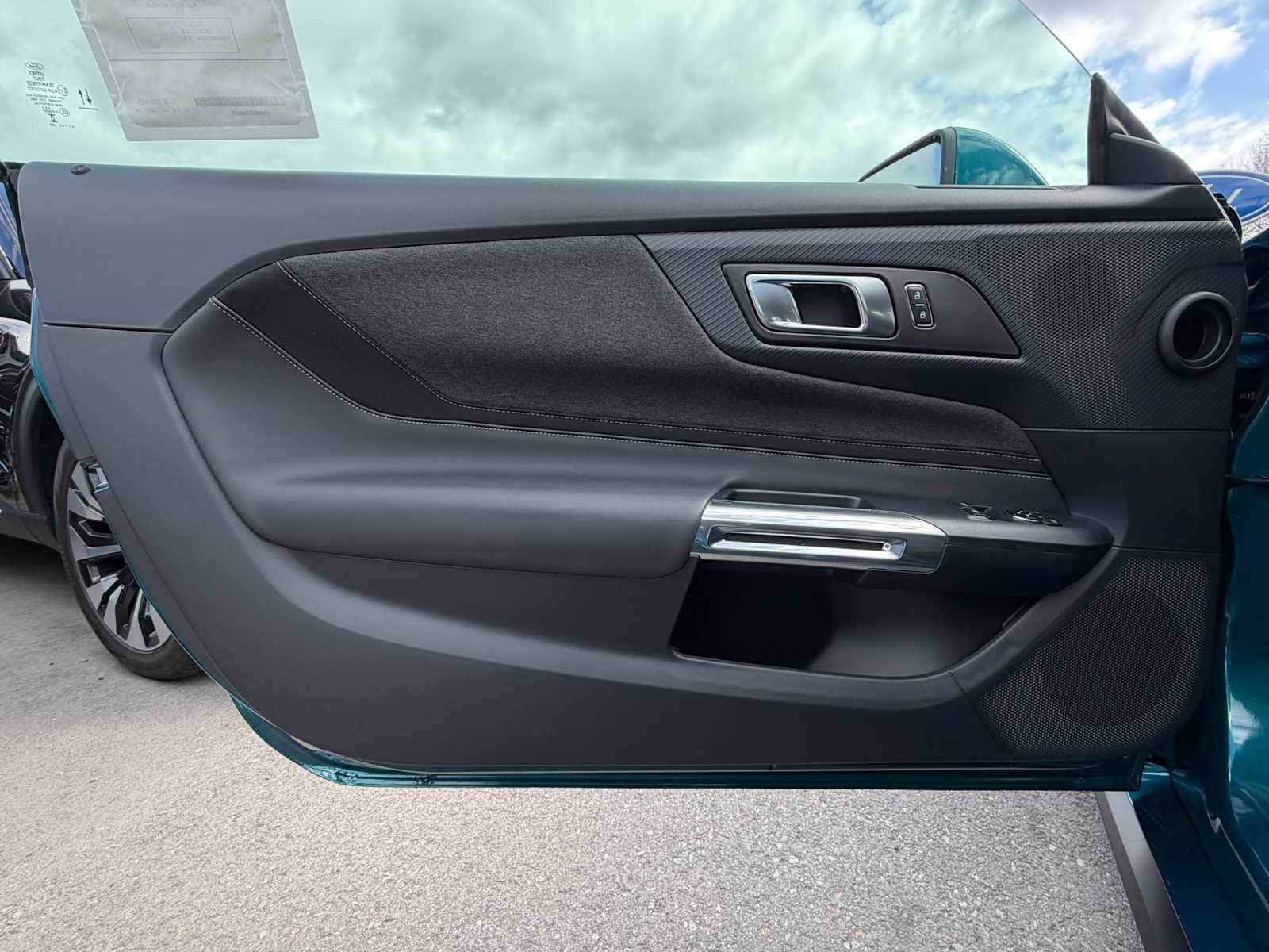 Thumbnail: 2026 Ford Mustang - 11