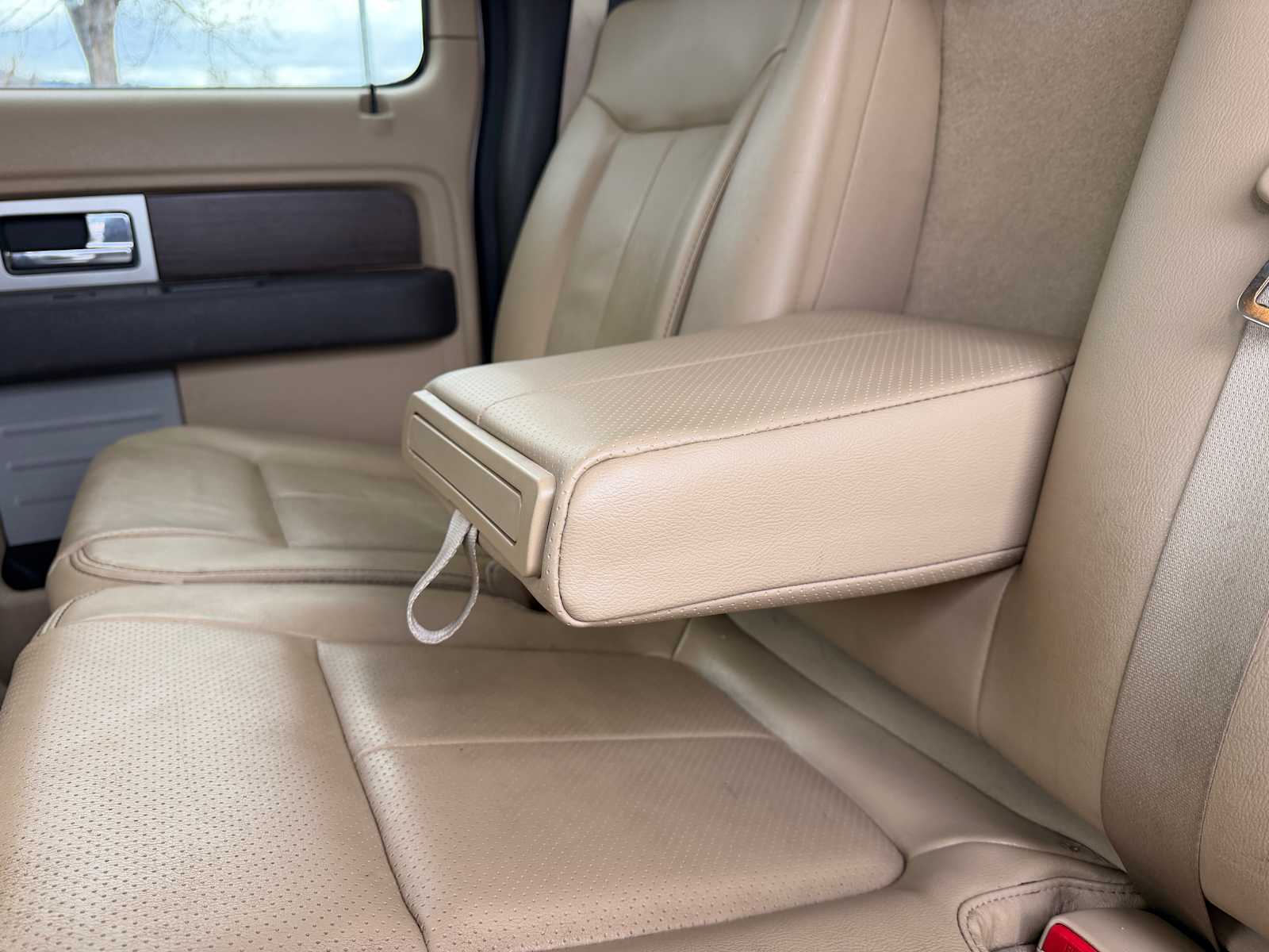 Thumbnail: 2014 Ford F-150 - 27