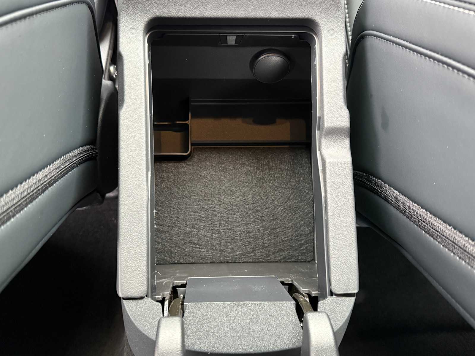 Thumbnail: 2025 Ford Mustang - 23