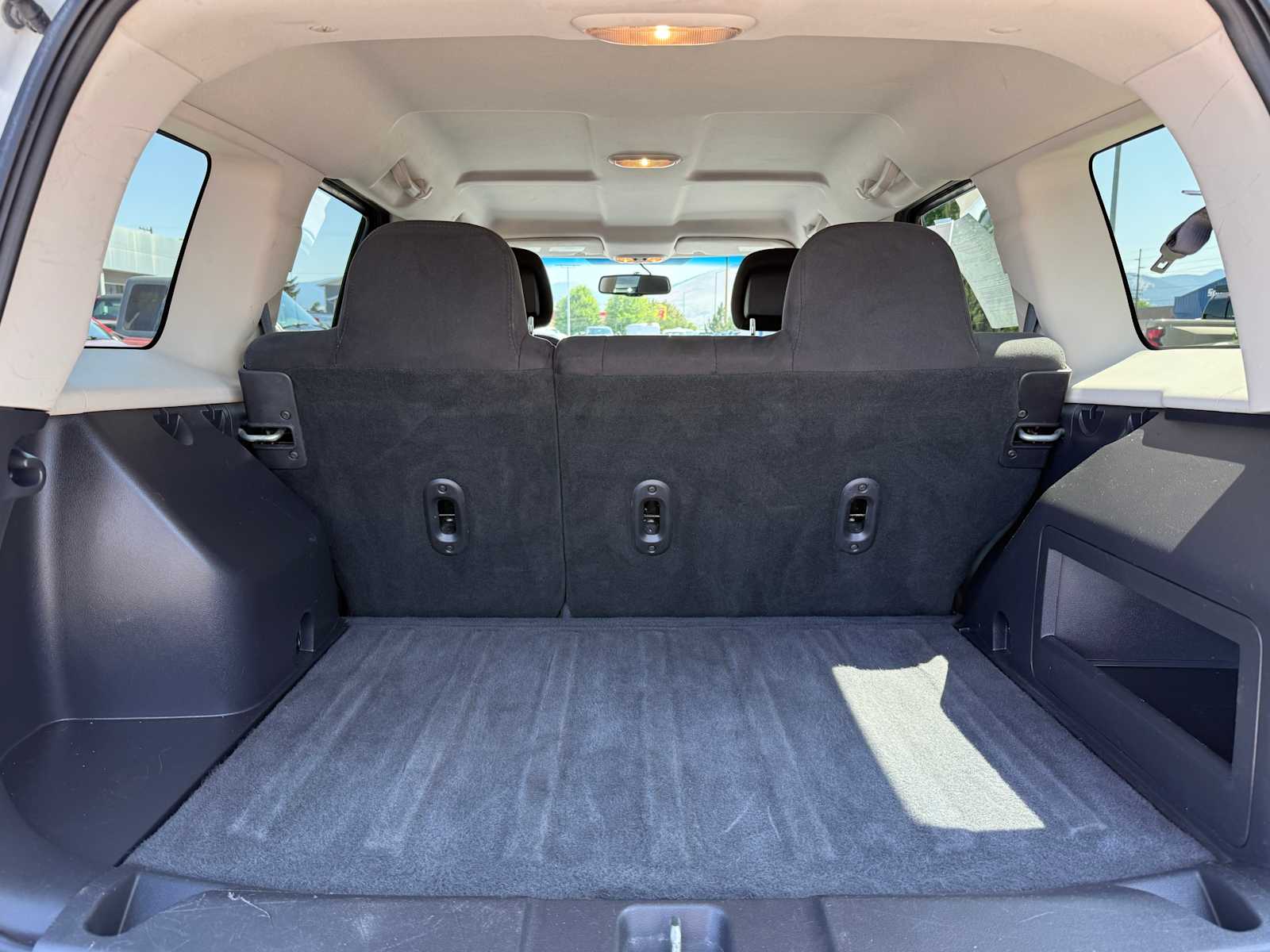 Thumbnail: 2017 Jeep Patriot - 10