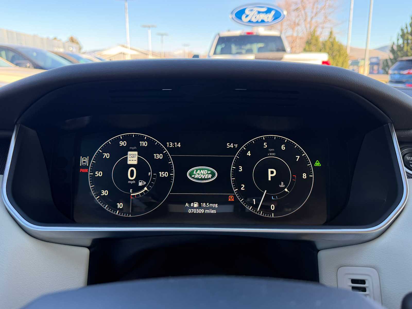 Thumbnail: 2017 Land Rover Range Rover Sport - 15