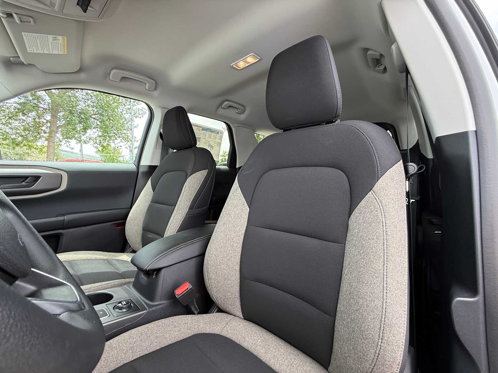 Thumbnail: 2025 Ford Bronco Sport - 12