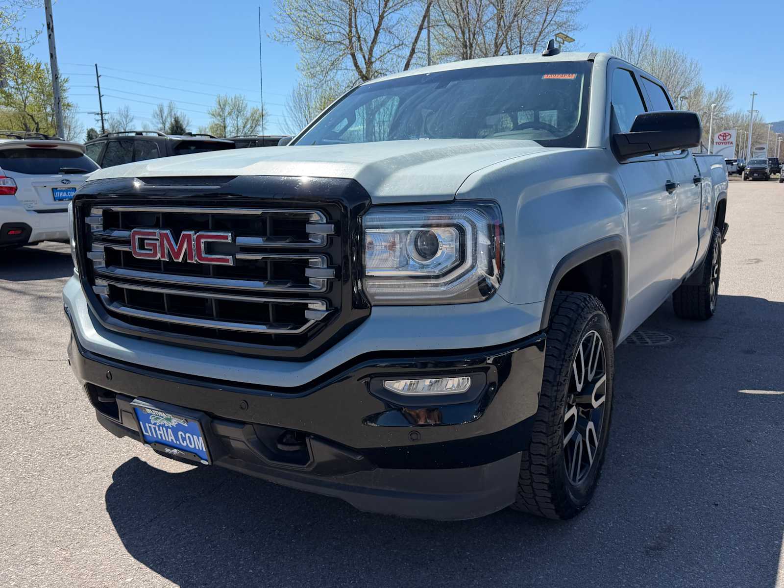 2018 GMC Sierra 4WD Crew Cab Short Box SLT's photo
