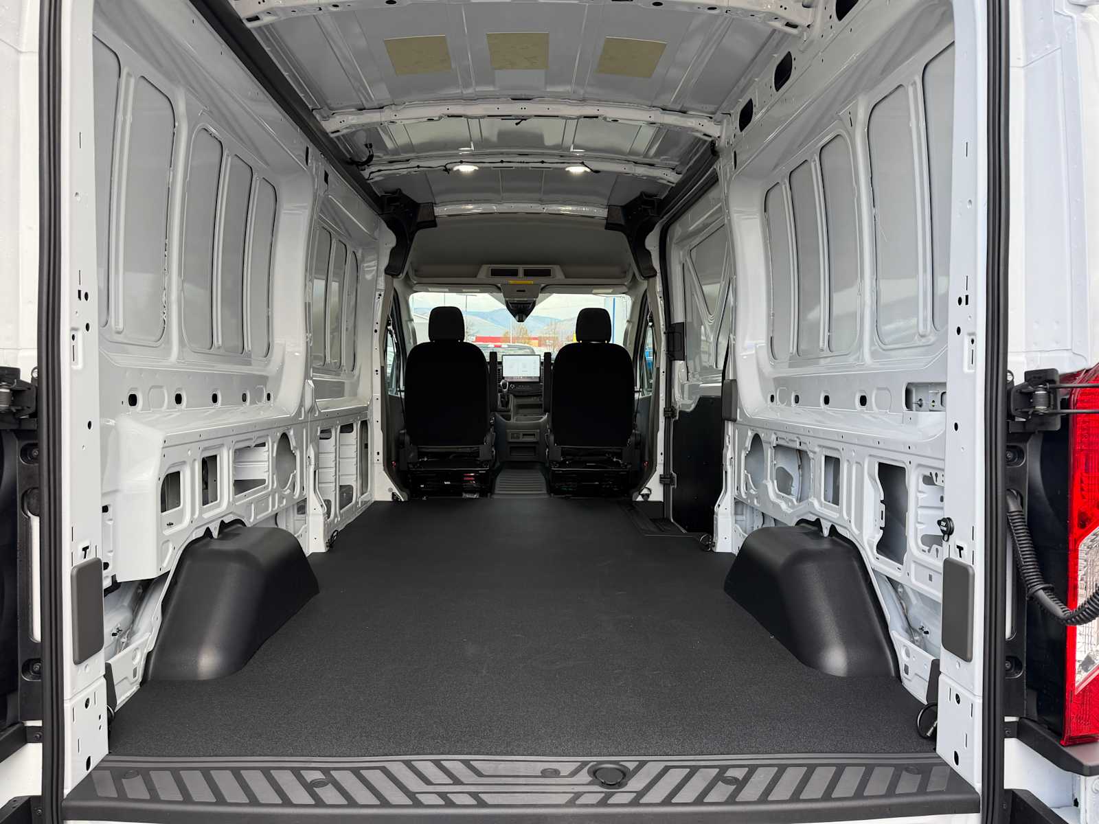 Thumbnail: 2026 Ford Transit Series - 10