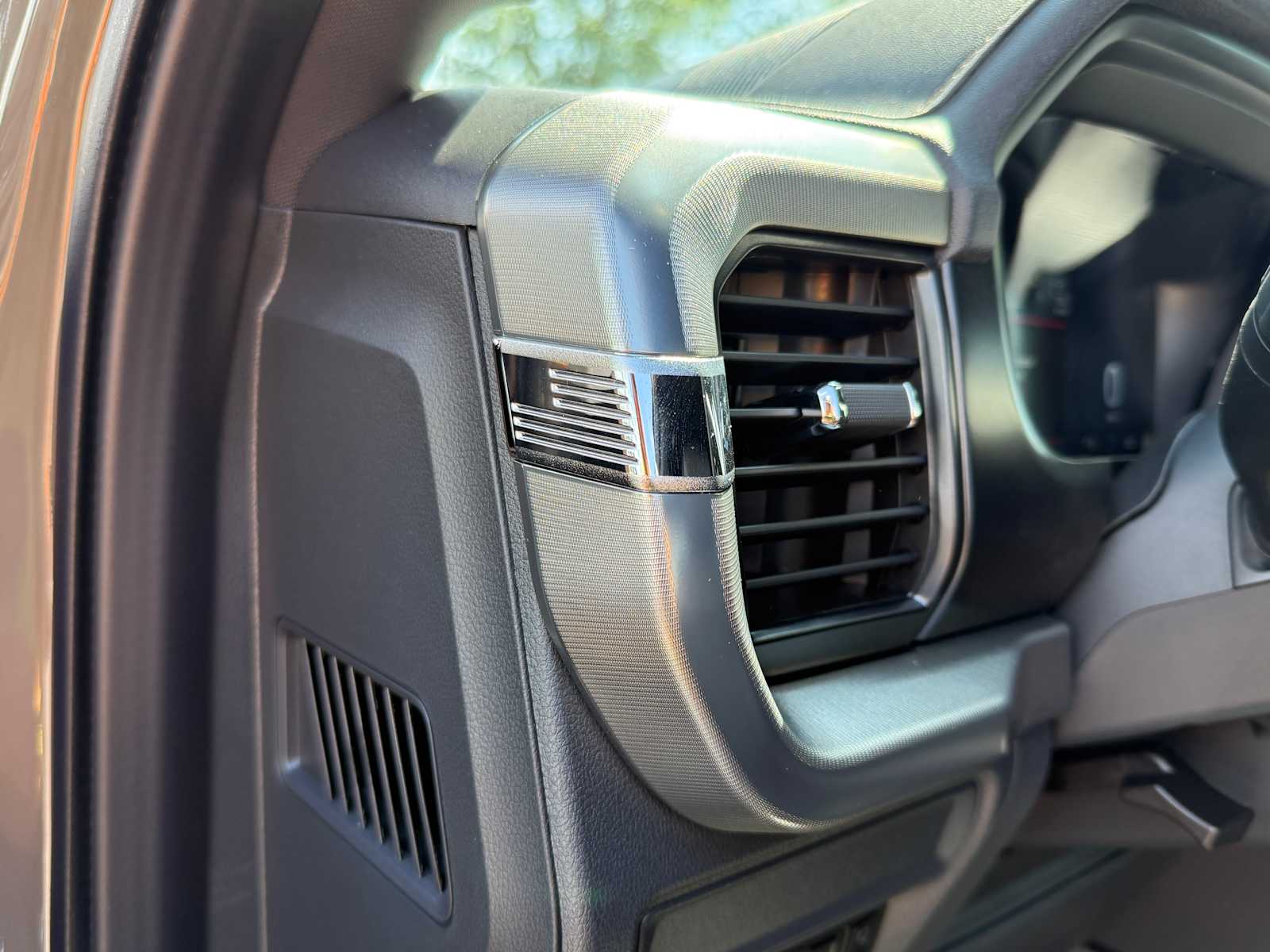 Thumbnail: 2025 Ford F-150 - 12