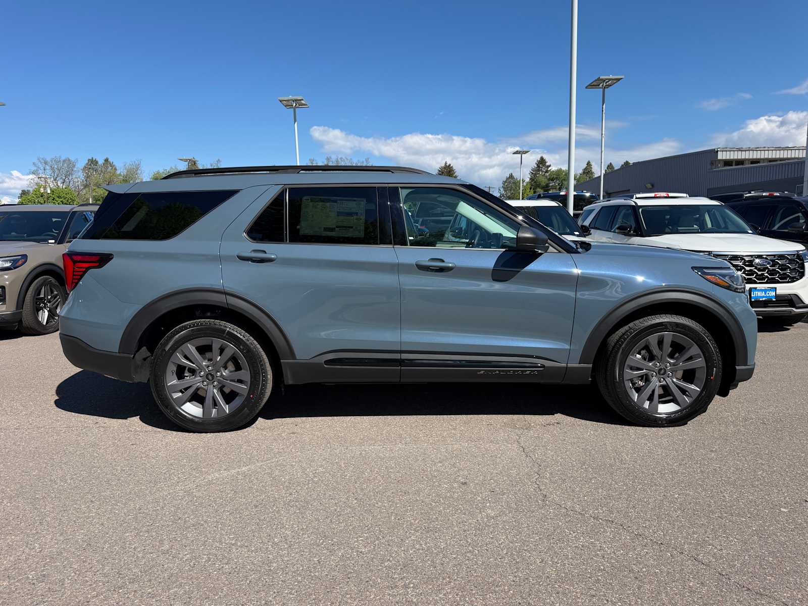 Thumbnail: 2026 Ford Explorer - 6