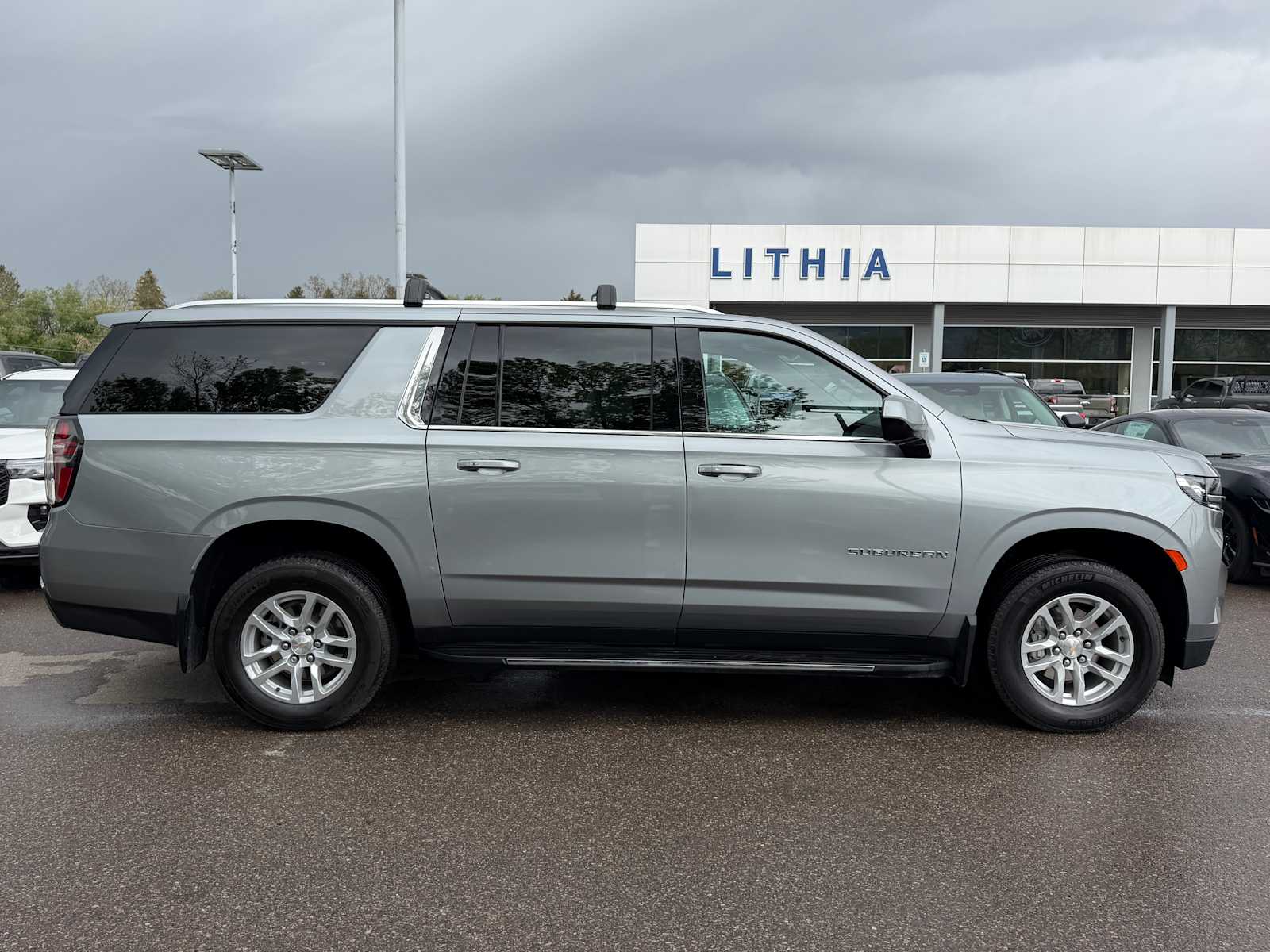 Thumbnail: 2024 Chevrolet Suburban - 5