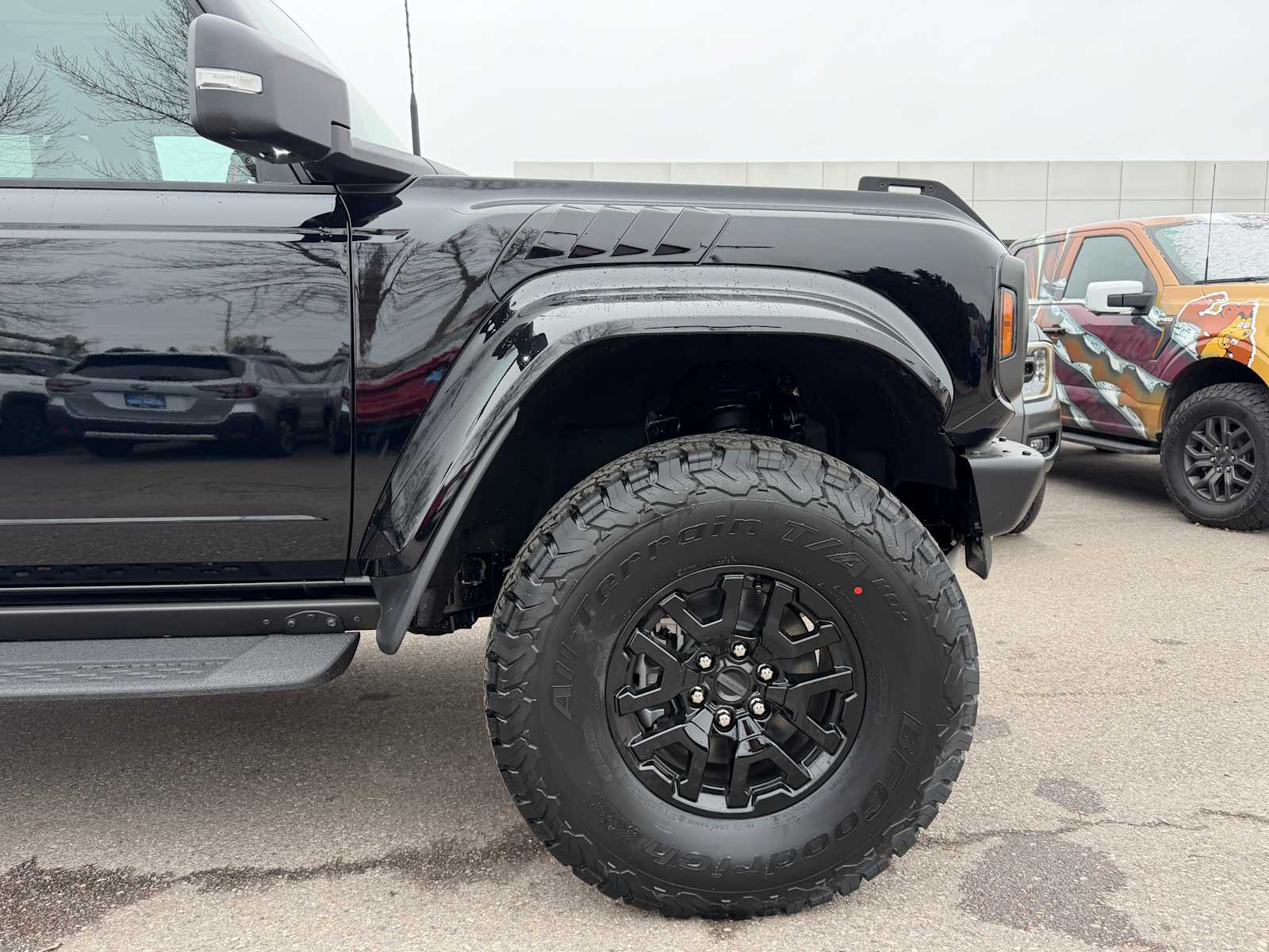 Thumbnail: 2025 Ford Bronco - 5