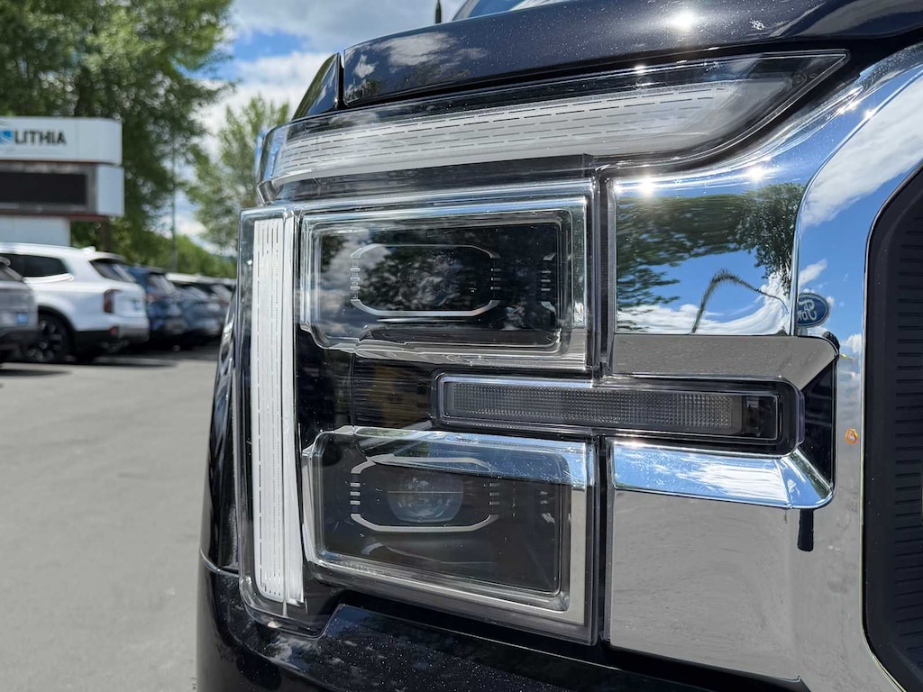Used 2024 Ford F-150 Lariat Truck