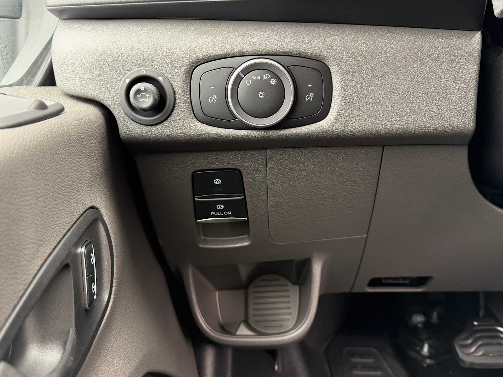 Thumbnail: 2025 Ford Transit Series - 15