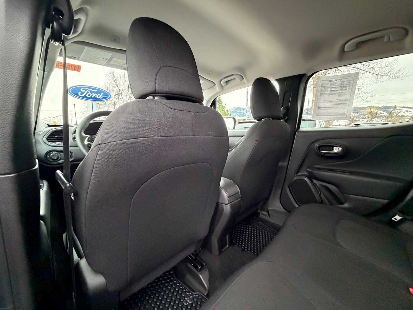 Thumbnail: 2023 Jeep Renegade - 25