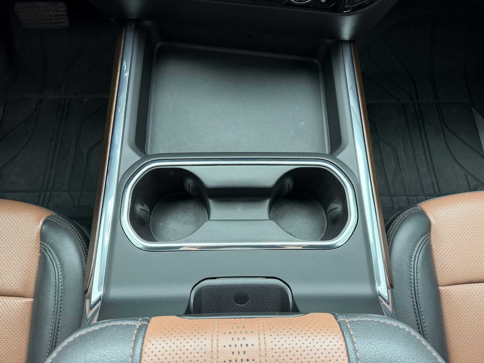 Thumbnail: 2024 Chevrolet Silverado 2500 - 18