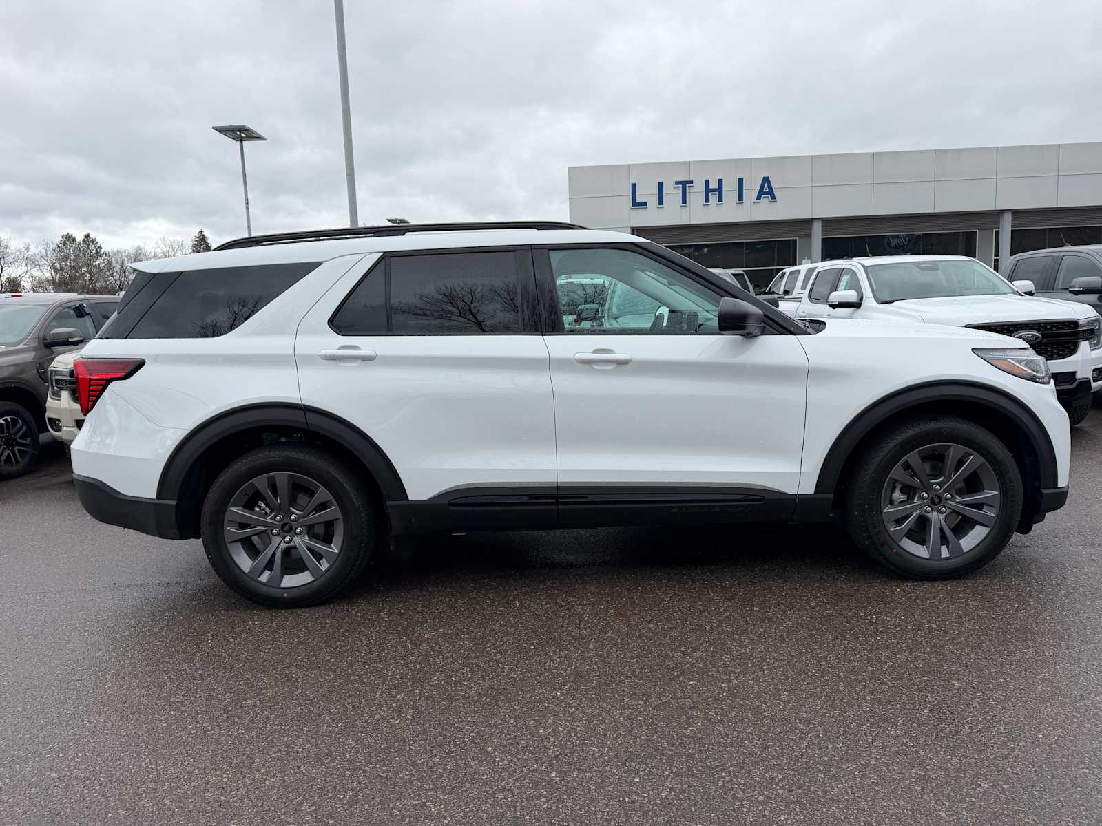 Thumbnail: 2026 Ford Explorer - 6