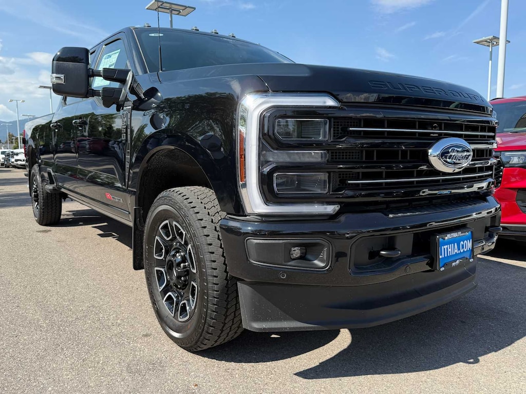 New 2025 Ford F-350 Platinum Truck Crew Cab