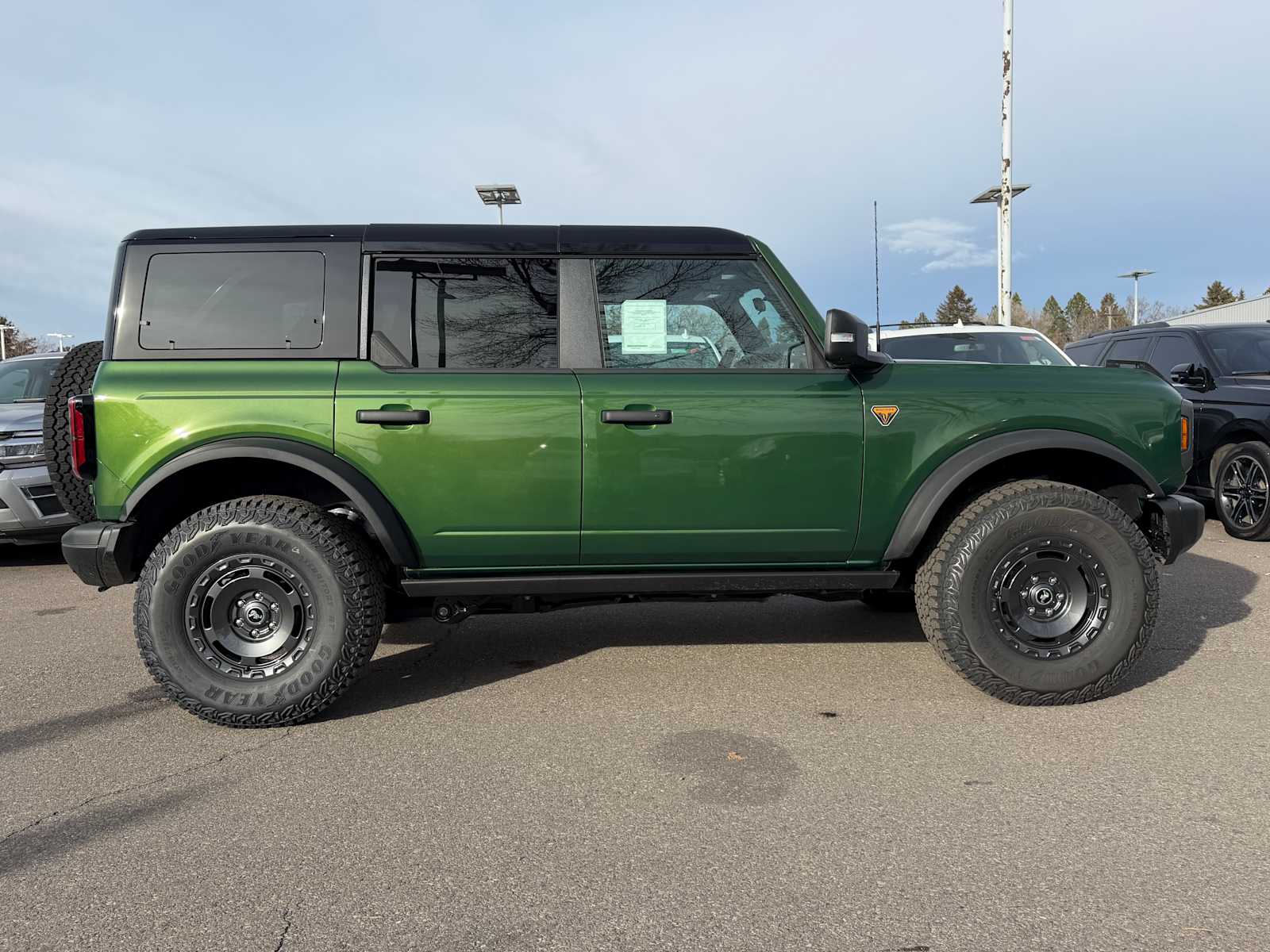 Thumbnail: 2025 Ford Bronco - 6