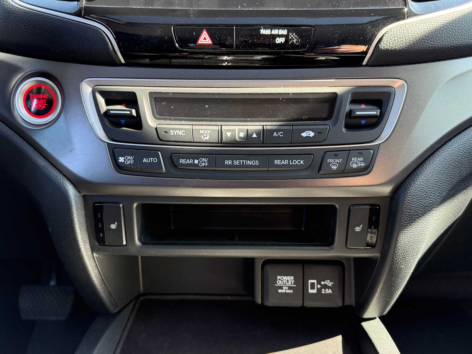 Thumbnail: 2022 Honda Pilot - 16