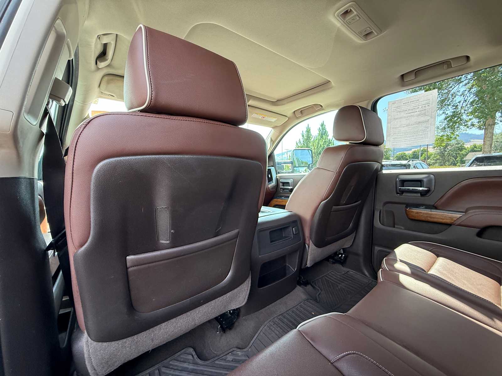 Thumbnail: 2015 Chevrolet Silverado 2500 - 28